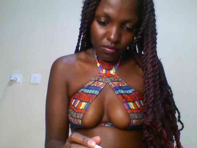 Leslie-ann webcam
