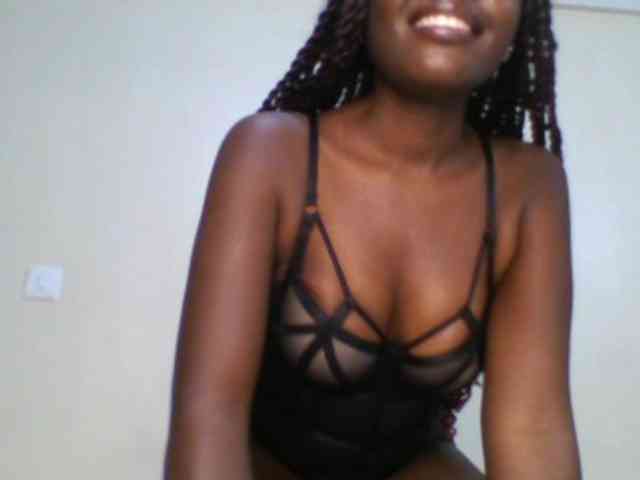 Leslie-ann webcam