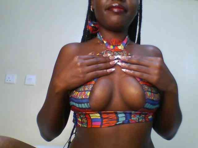 Leslie-ann webcam