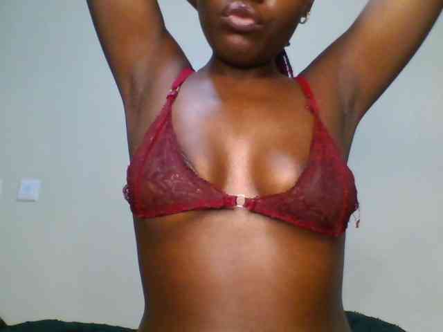 Leslie-ann webcam