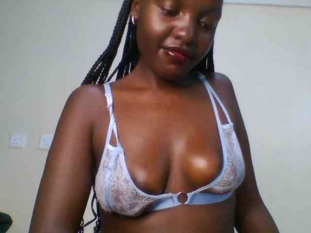 Leslie-ann webcam