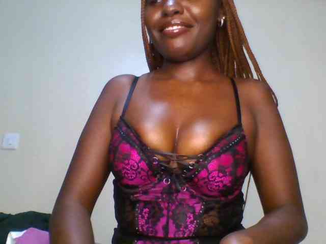 Leslie-ann webcam