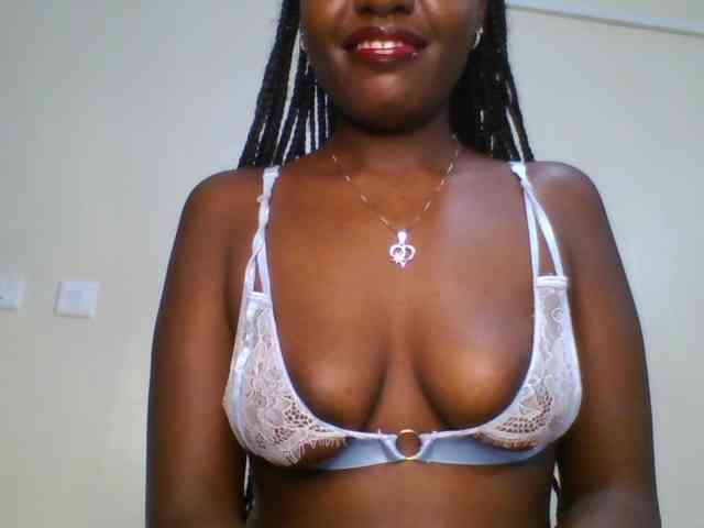 Leslie-ann webcam
