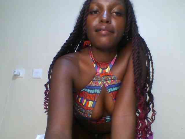 Leslie-ann webcam