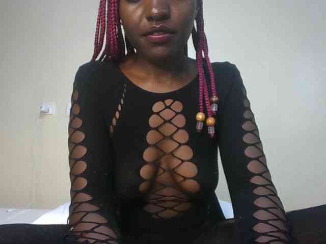 Leslie-ann webcam