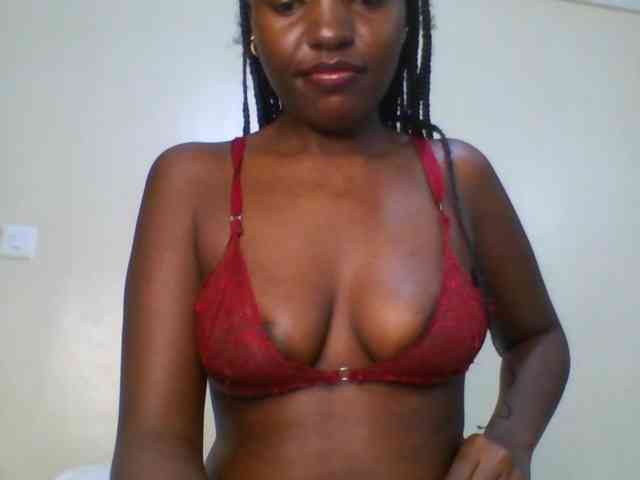 Leslie-ann webcam