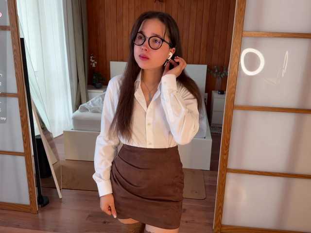 PlumyBun's BongaCams profile