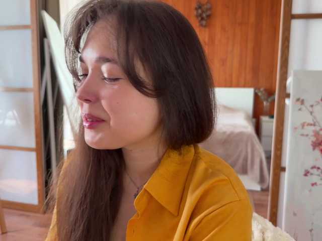 PlumyBun live cam on BongaCams