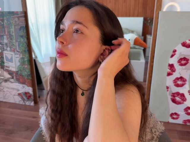 PlumyBun's BongaCams show and profile