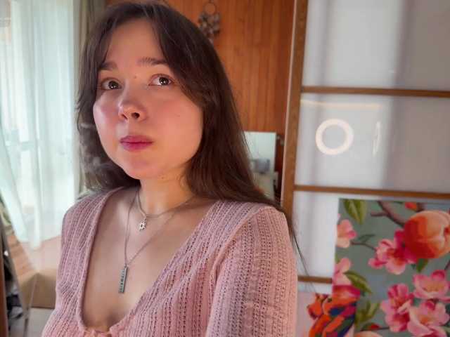PlumyBun live cam on BongaCams