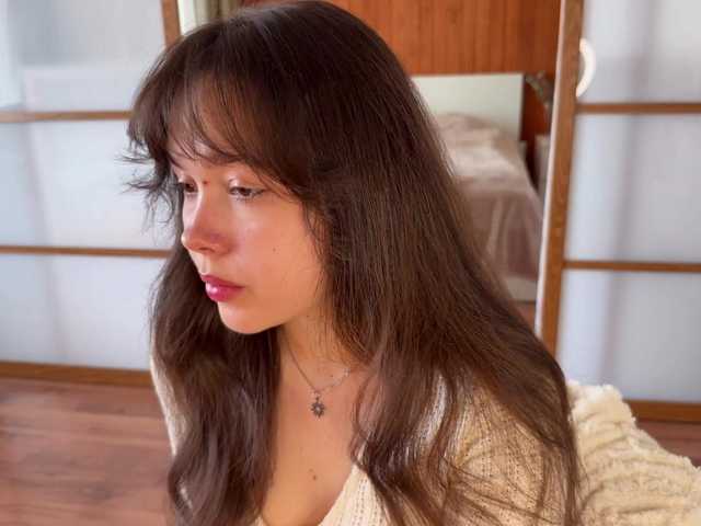 PlumyBun live cam on BongaCams