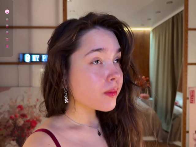 PlumyBun live cam on BongaCams
