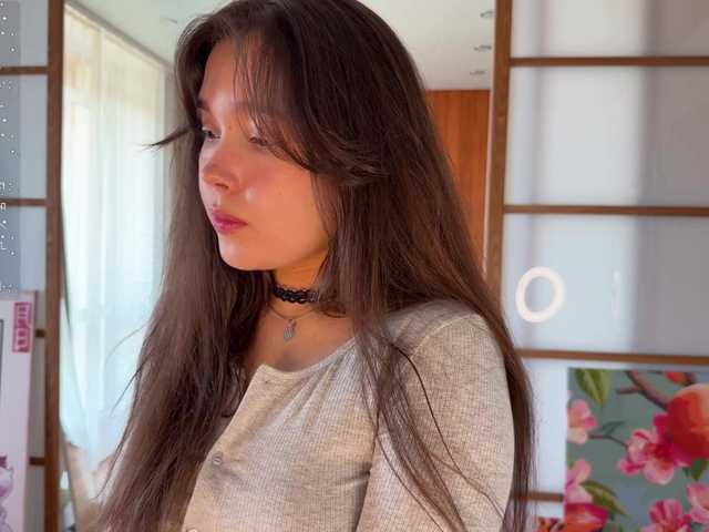 PlumyBun live cam on BongaCams