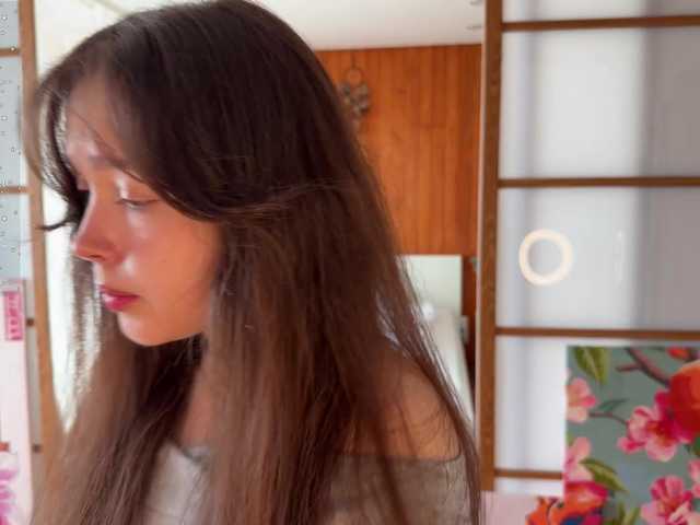 PlumyBun live cam on BongaCams