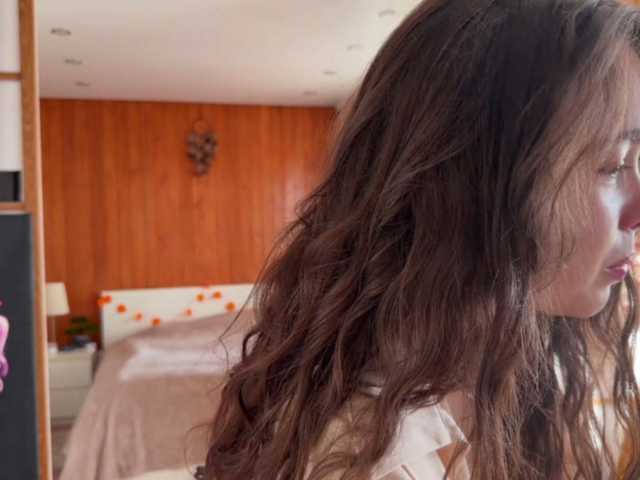 PlumyBun live cam on BongaCams