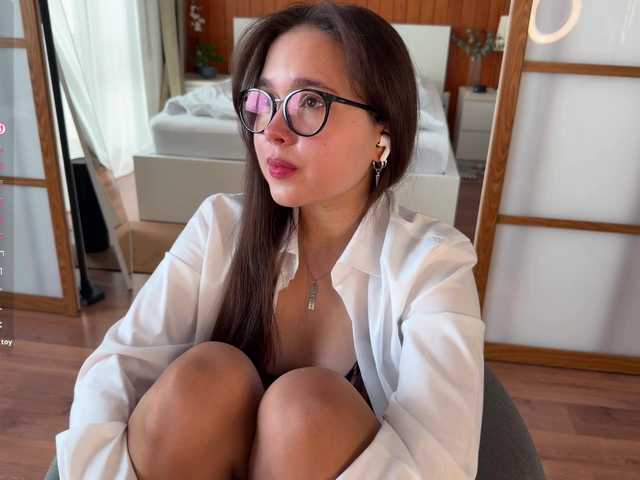 PlumyBun's BongaCams profile