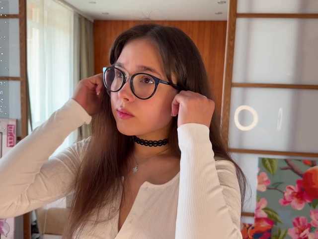 PlumyBun live cam on BongaCams