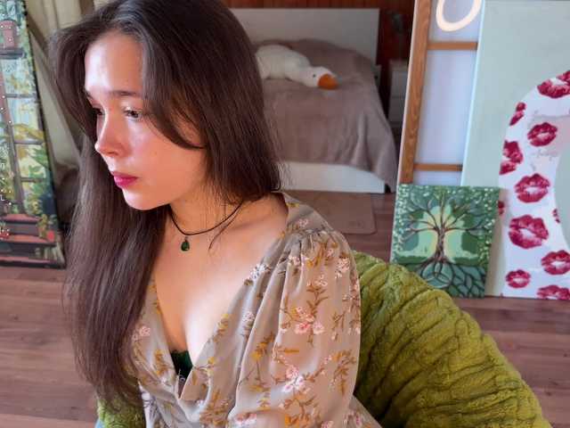 PlumyBun live cam on BongaCams