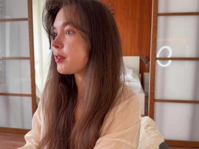 PlumyBun live cam on BongaCams