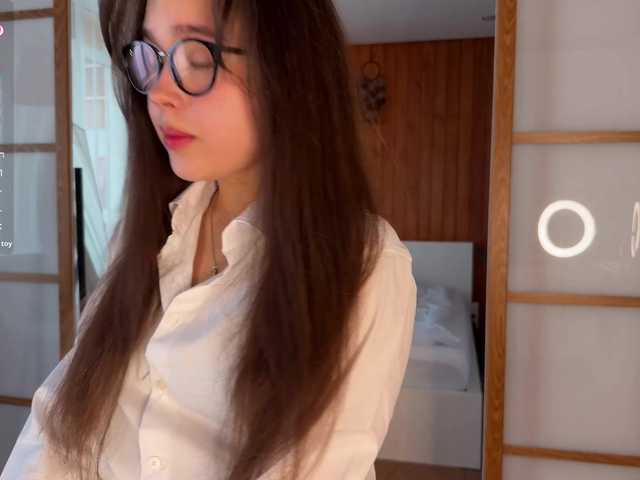 PlumyBun's BongaCams show and profile