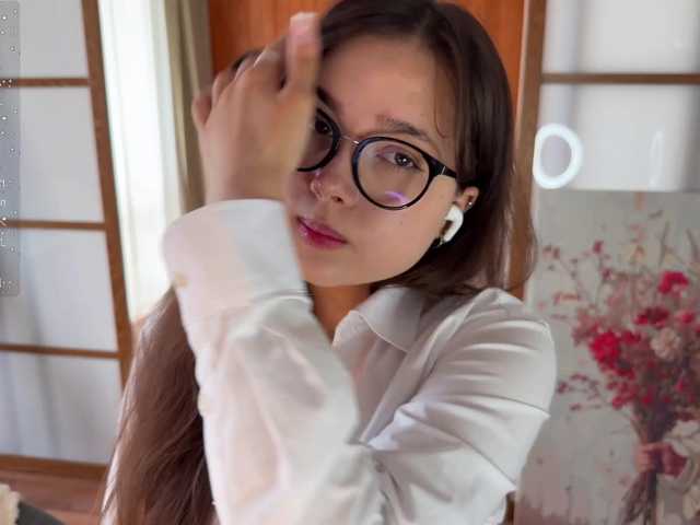 PlumyBun live cam on BongaCams