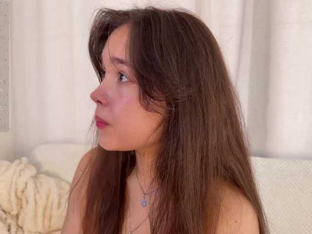 PlumyBun live cam on BongaCams