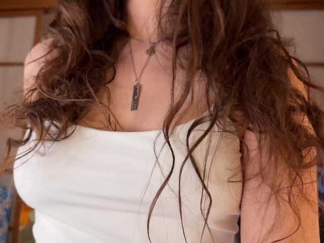 PlumyBun live cam on BongaCams