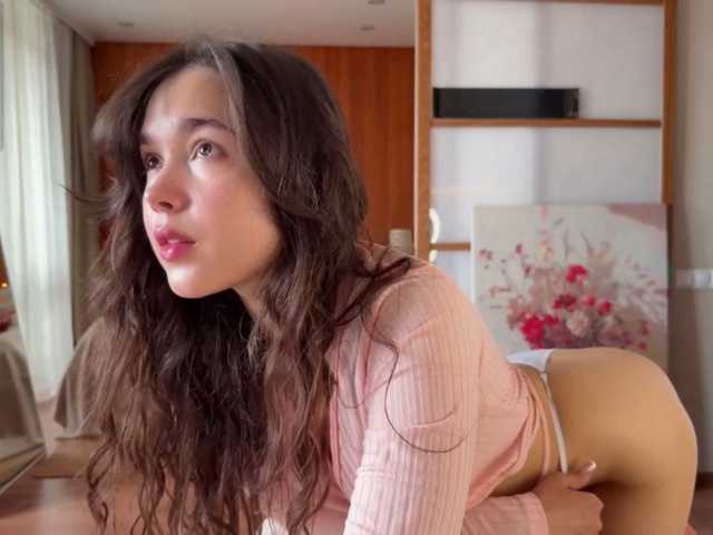 PlumyBun live cam on BongaCams