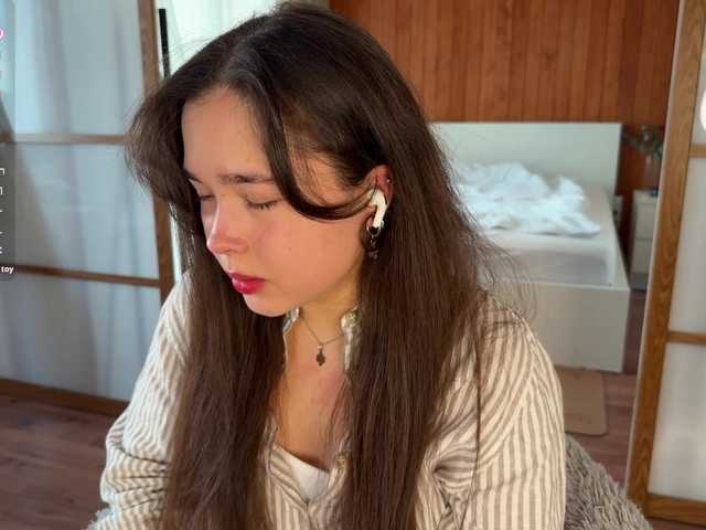 PlumyBun's BongaCams show and profile