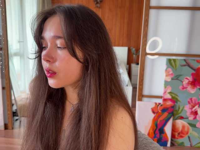 PlumyBun live cam on BongaCams