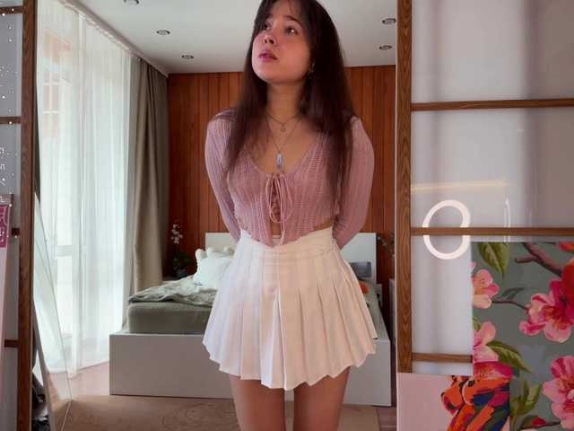 PlumyBun live cam on BongaCams