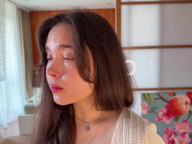 PlumyBun live cam on BongaCams