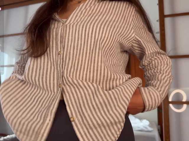 PlumyBun's BongaCams show and profile