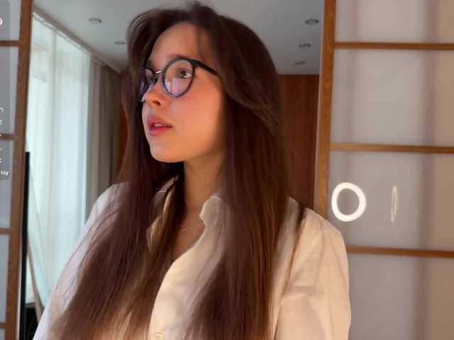 PlumyBun's BongaCams show and profile