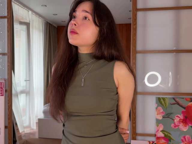PlumyBun live cam on BongaCams