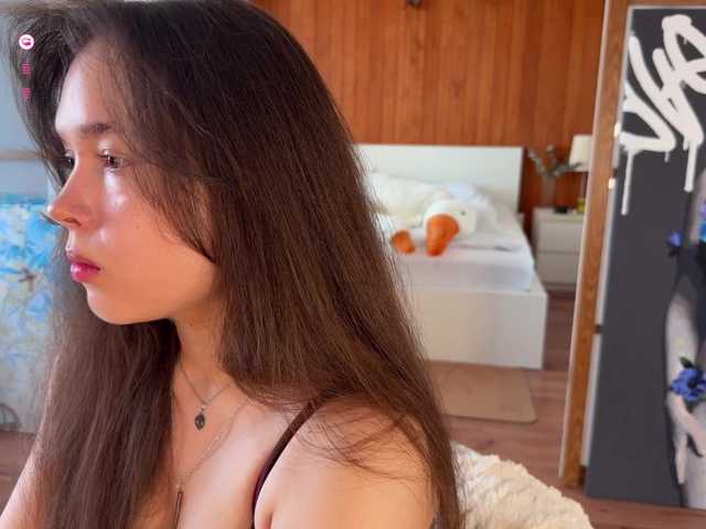 PlumyBun live cam on BongaCams