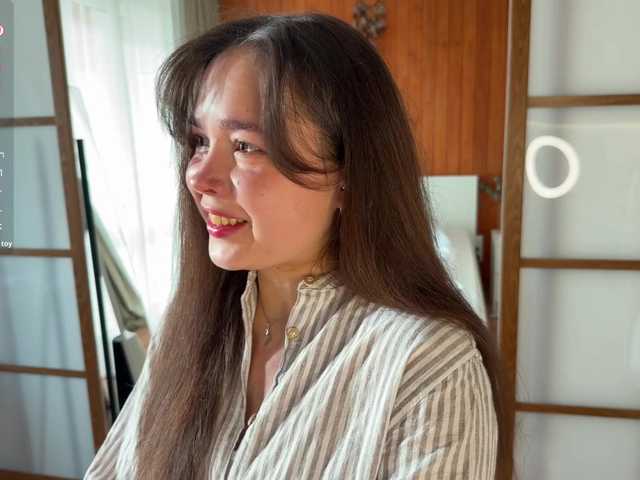 PlumyBun's BongaCams show and profile