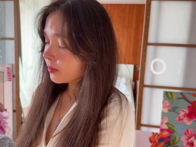 PlumyBun live cam on BongaCams