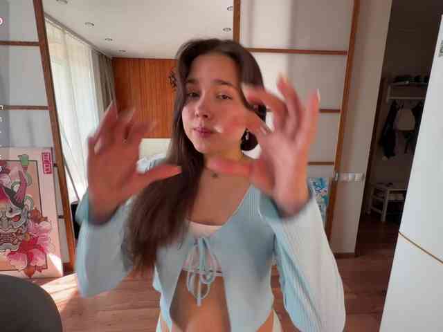 Model: plumybun