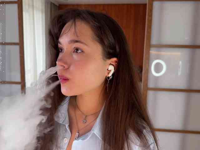 PlumyBun Sex Cam Show