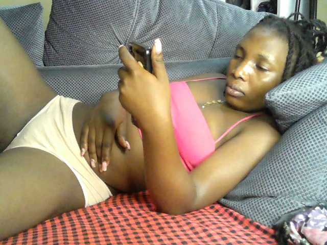 Prettystephy live cam on BongaCams