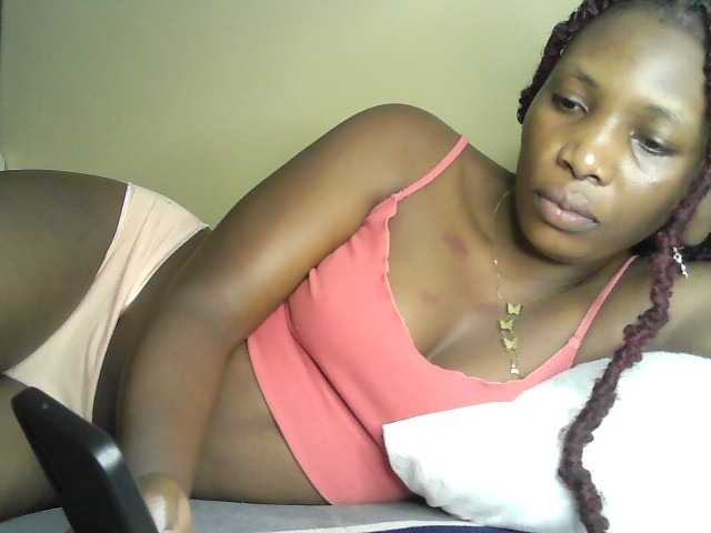 Prettystephy live cam on BongaCams