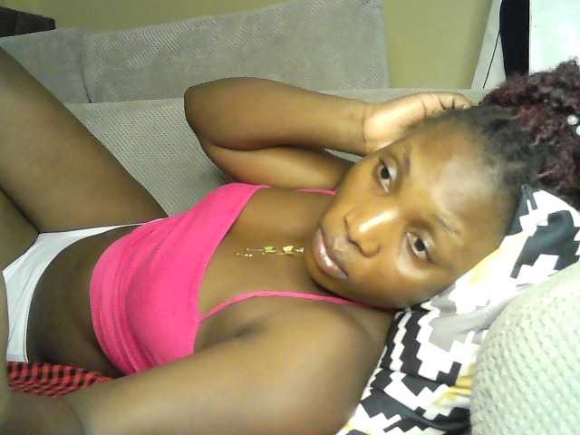 Prettystephy live cam on BongaCams