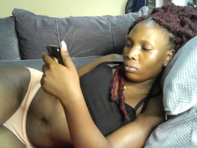 Prettystephy live cam on BongaCams