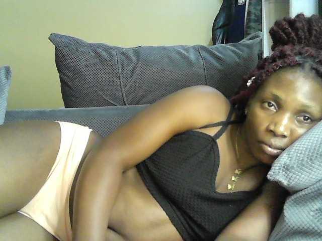 Prettystephy live cam on BongaCams