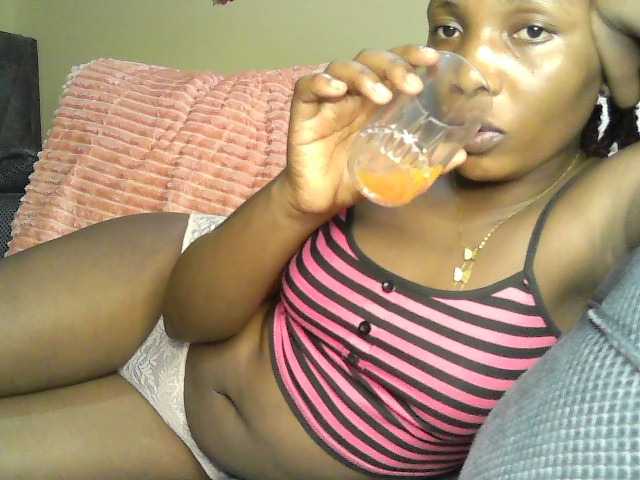 Prettystephy live cam on BongaCams