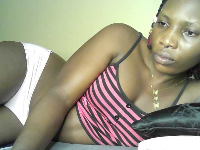 Prettystephy live cam on BongaCams