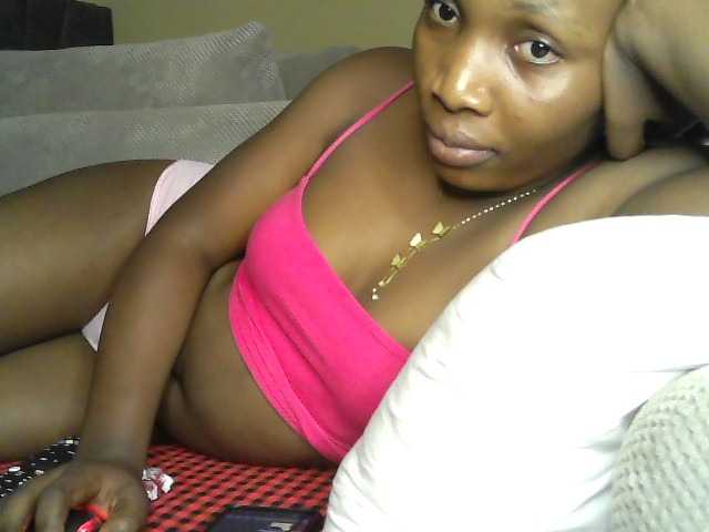 Prettystephy live cam on BongaCams