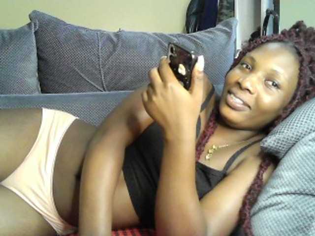 Prettystephy live cam on BongaCams