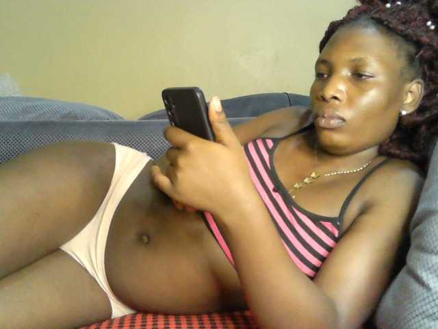 Prettystephy live cam on BongaCams